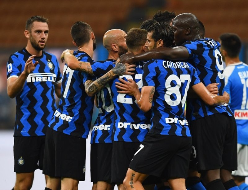 Inter Milan tìm kiếm tiền đạo cho mùa giải mới