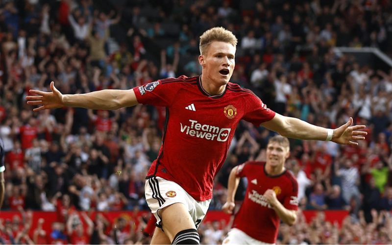 McTominay là "chìa khóa" để M.U thắng Liverpool