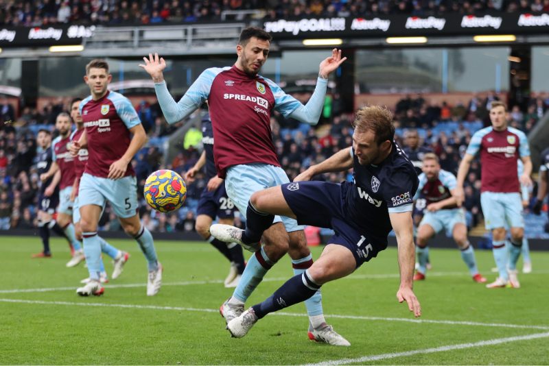 Soi kèo nhà cái trận đấu West Ham United vs Burnley